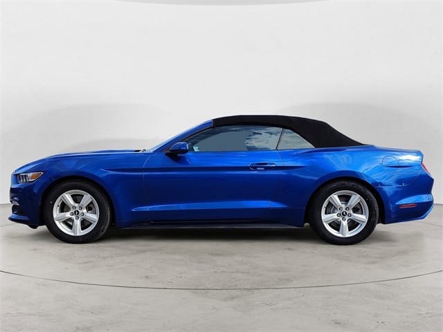 Used 2017 Ford Mustang V6 2D Convertible – 1FATP8EM2H5231232